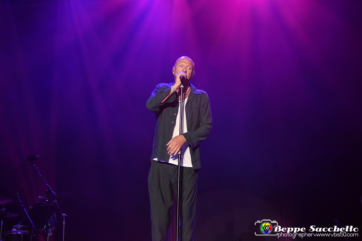 VBS_0725 - Concerto Biagio Antonacci - Palco Centrale Tour 2023.jpg